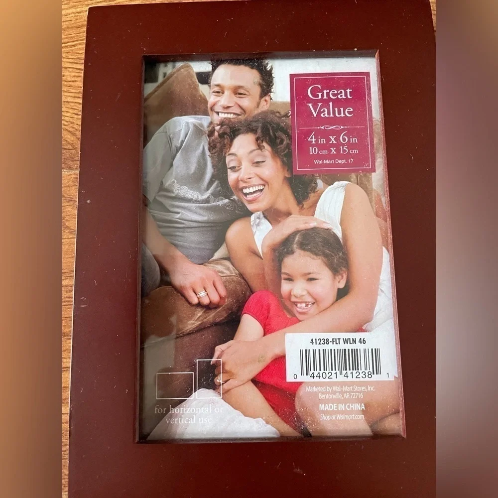Great Value Wood 4x6 picture frame